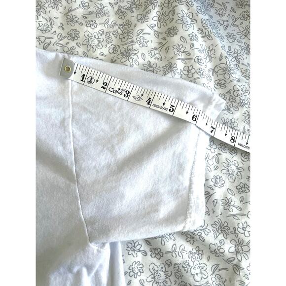 Def Leppard ’83 World Tour Retro Brand Tee Womens Med White - Picture 7 of 7